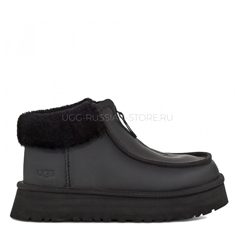 UGG Funkette Platform Boots Leather Black 11