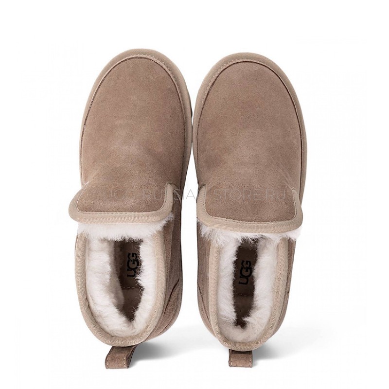 UGG Neumel Minimal Sand 22