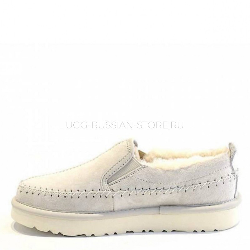 UGG Stitch Slip On Beige 22